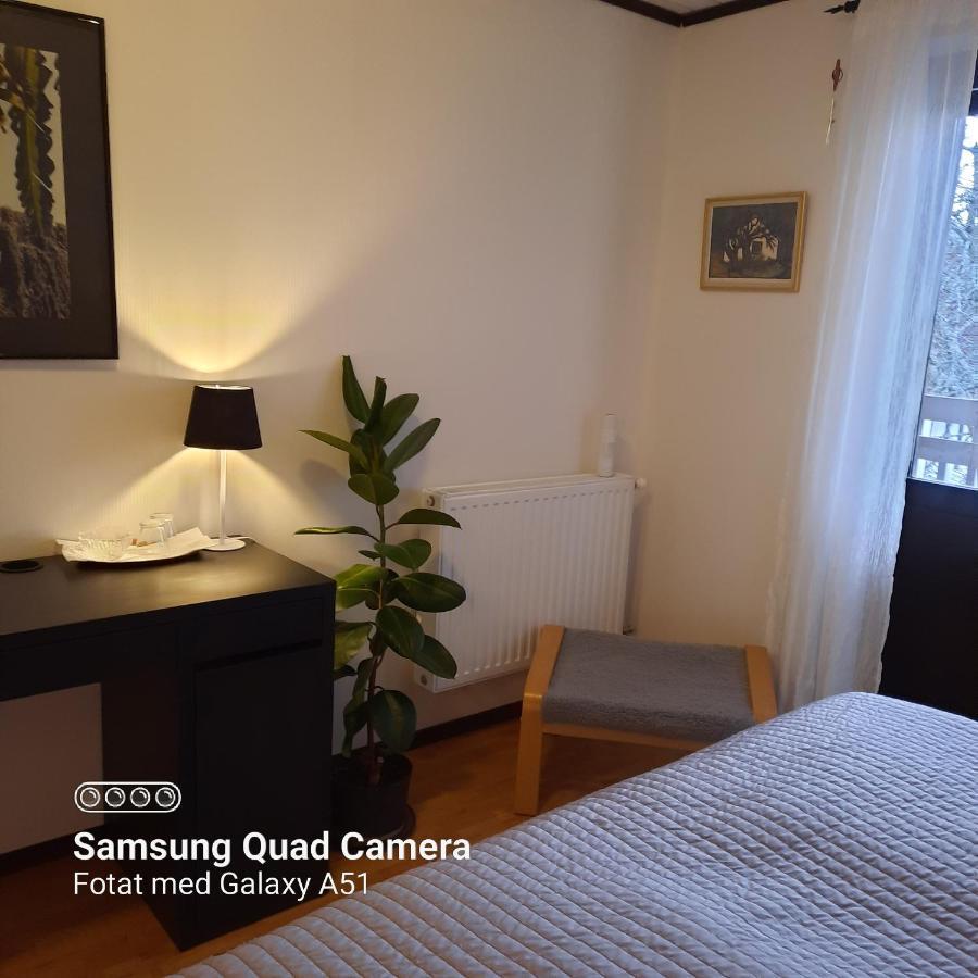 Naturnaera Dubbelrum B&B I Uppsala Ramstalund Exterior photo